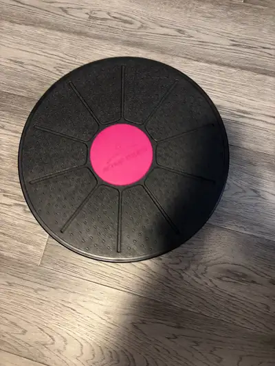 wobbly board and hand grip, View more