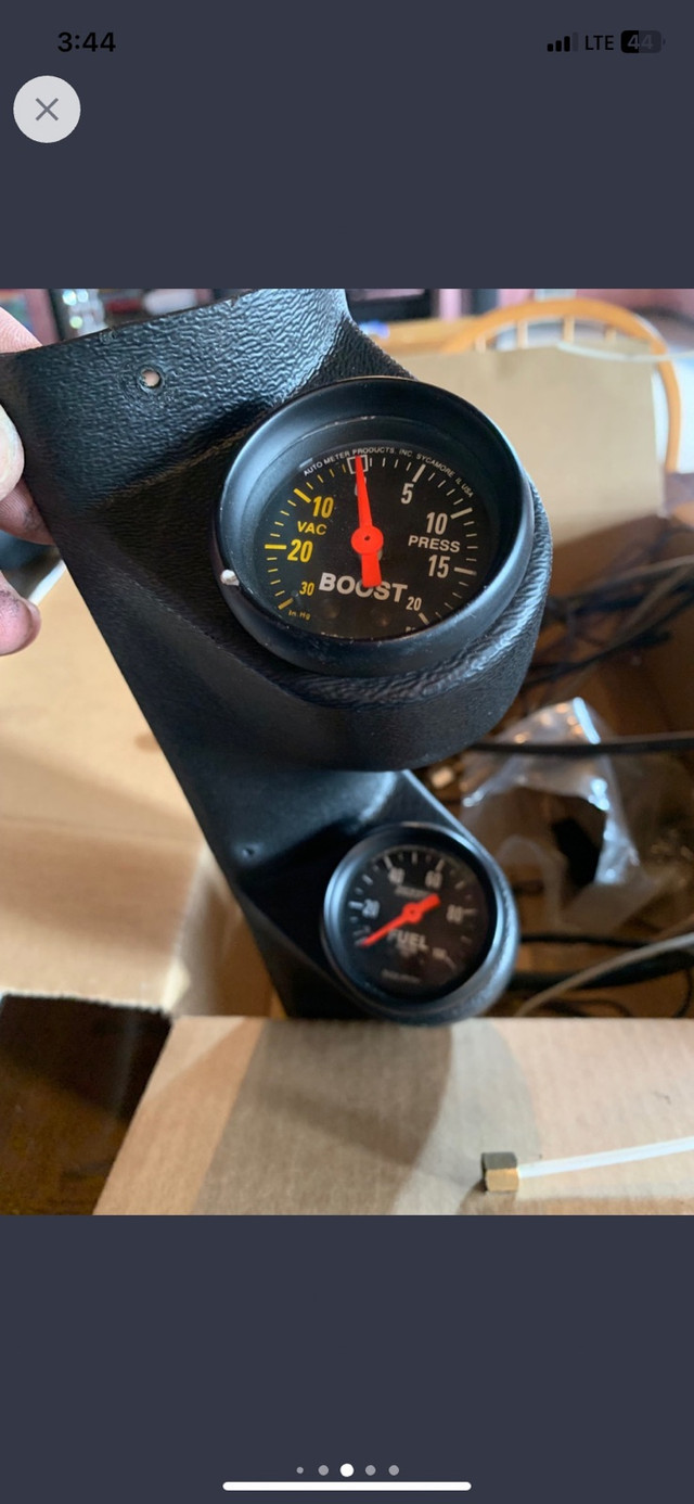 Auto Meter gauges  in Other Parts & Accessories in Oshawa / Durham Region - Image 4