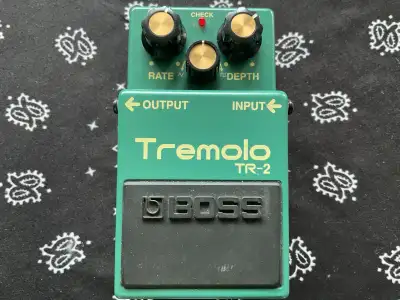 Boss TR-2 Tremolo, View more