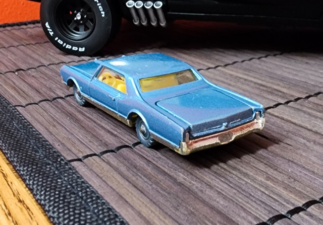 Vintage Husky Oldsmobile Starfire Coupe. 1/64th scale.  in Toys & Games in London - Image 4