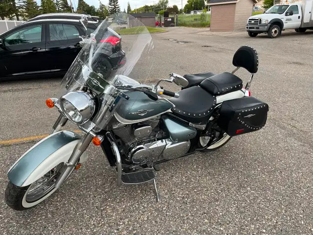 Heather in Street, Cruisers & Choppers in Calgary - Image 3