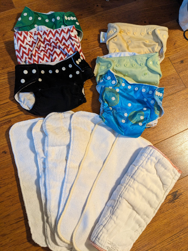 cloth diapers free size in Clothing - 6-9 Months in Banff / Canmore