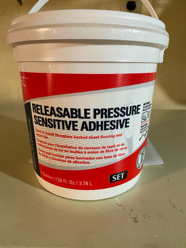 Adhesive in Floors & Walls in Thunder Bay
