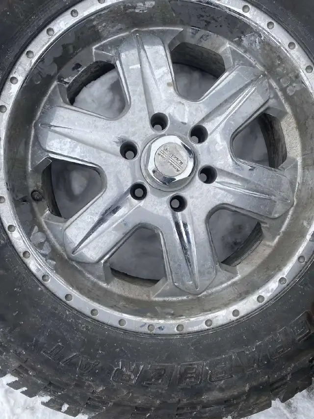 wheels big GMC 6 bolt .64750348355203121