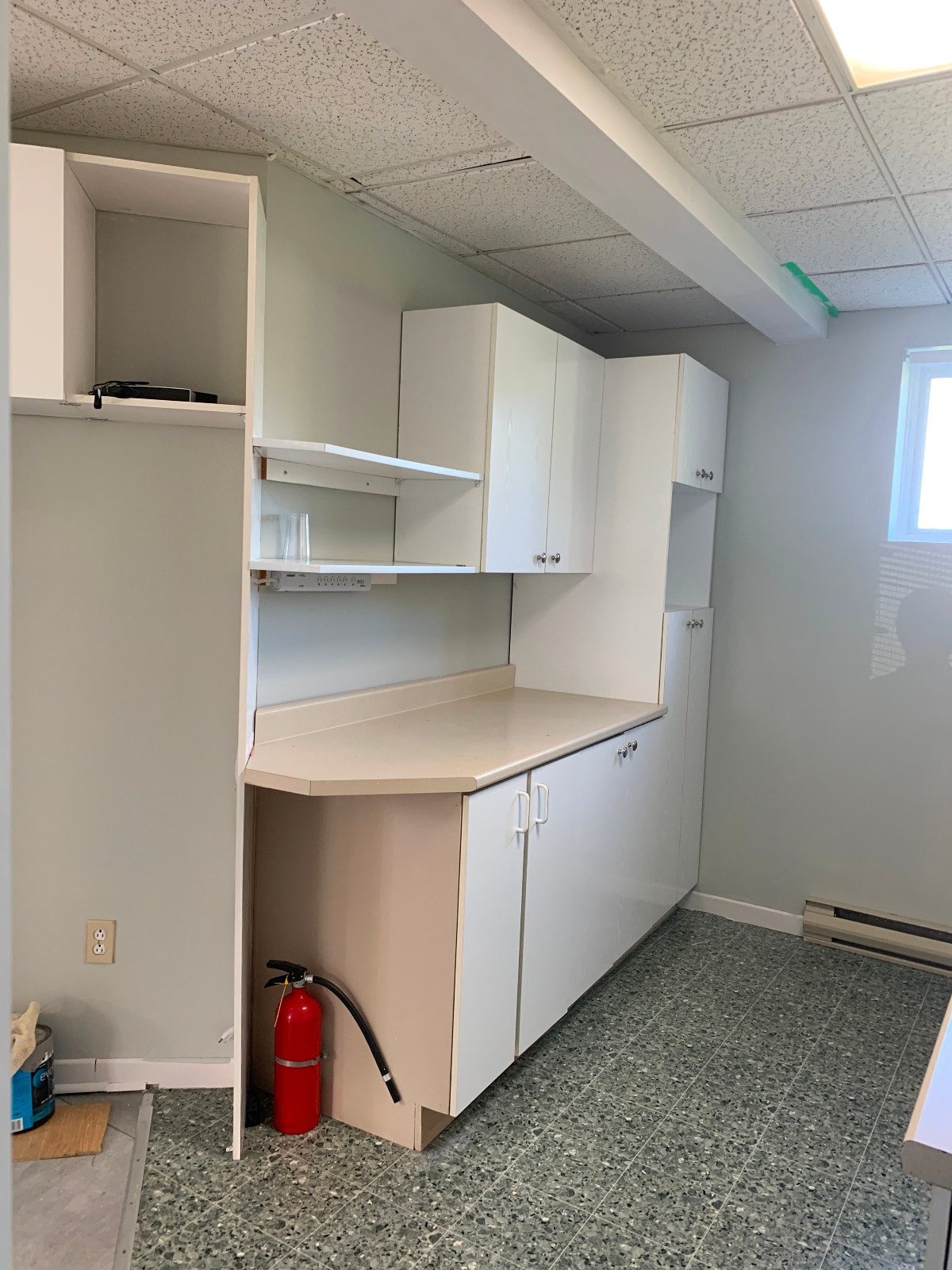St-Joseph Beauce - Logement 3 1/2 - Demi-Sol tres éclairé — photo 3