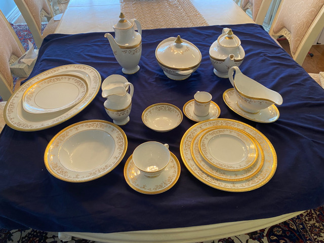Royal Daulton China - Belmont in Arts & Collectibles in City of Toronto