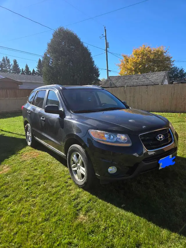 2010 Hyundai Santa fe AWD in Cars & Trucks in Thunder Bay - Image 5
