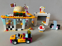 Lego Friends Drifting Diner 41349