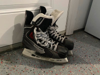 Men’s Bauer Vapor Hockey Skates