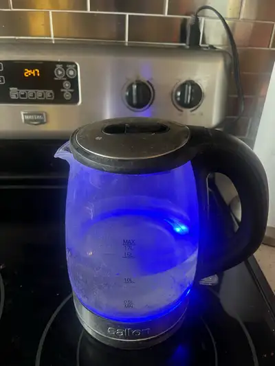 Salton electric kettle, View more