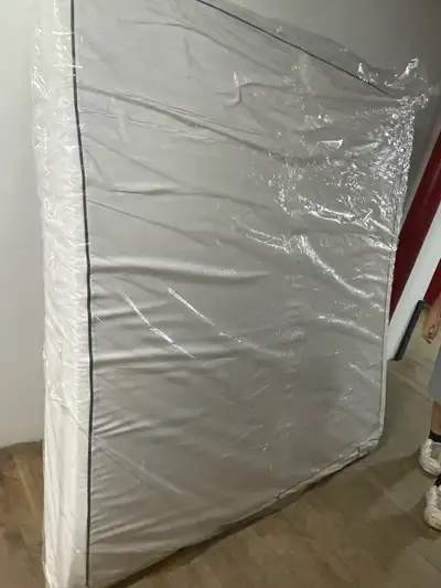 Brand New KING HYBRID Mattress $499 Platform $99 free DELIVERY , View more