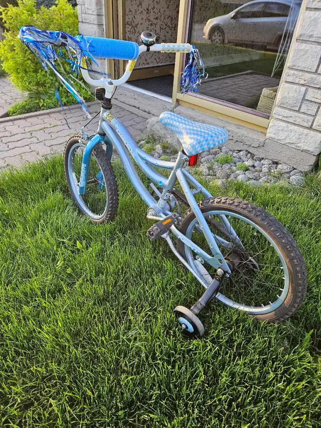 vélo de fillette  in Kids in Longueuil / South Shore - Image 5