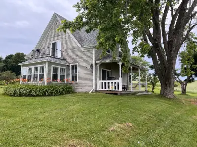 Beautifully restored 4bd 2bath farmhouse and watefront estate for rent. Fully furnished. On 100 acre...