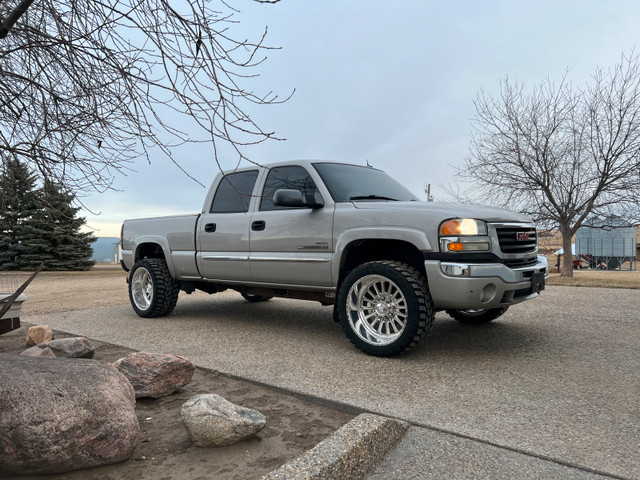 GMC Duramax in Cars & Trucks in Red Deer - Image 4