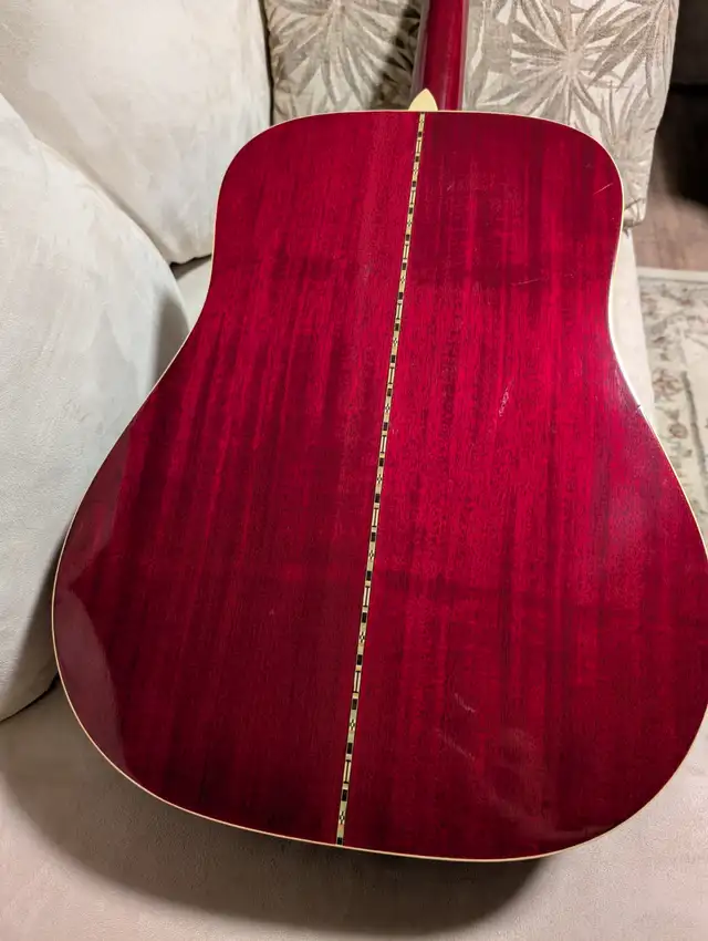 Morris Hummingbird acoustic guitar in Guitars in Peterborough - Image 4