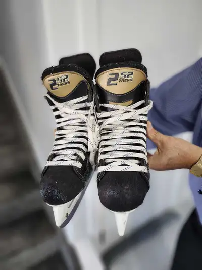 Youth Hockey Skates Size 6D, View more