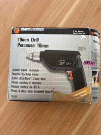 Black and Decker Drill Set