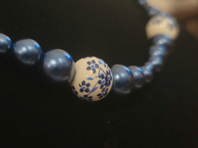 Blue China Bead Necklace  in Jewellery & Watches in Brandon - Image 4