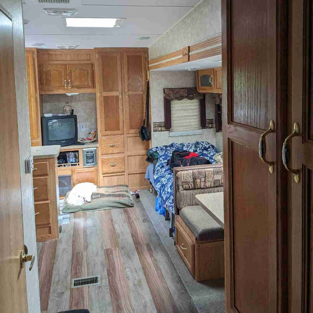 2007 FOREST RIVER CHEROKEE  in Travel Trailers & Campers in Edmonton
