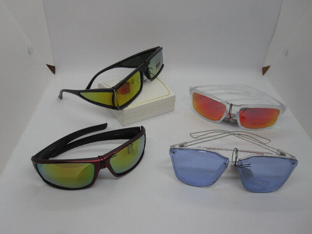 Large Selection of Fashion Sunglasses in Women's - Dresses & Skirts in Chatham-Kent - Image 3