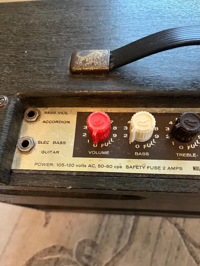 Premier ClubBass tube amp in Amps & Pedals in City of Toronto - Image 3