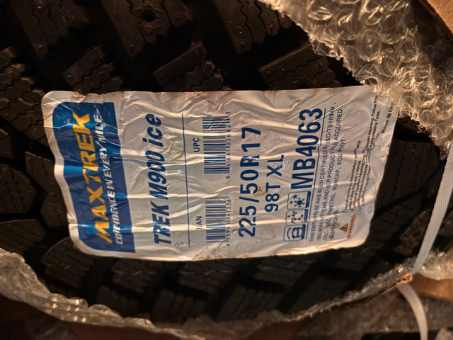 17” Winter Rims and Tires 225/50R17 in Tires & Rims in Hamilton - Image 3