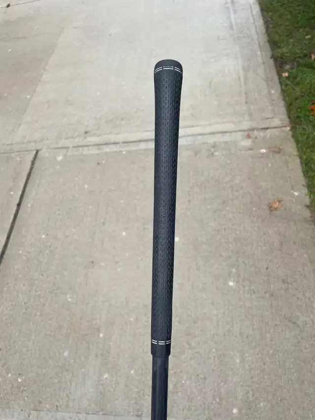 Titleist H1 Hybrid in Golf in Ottawa - Image 7