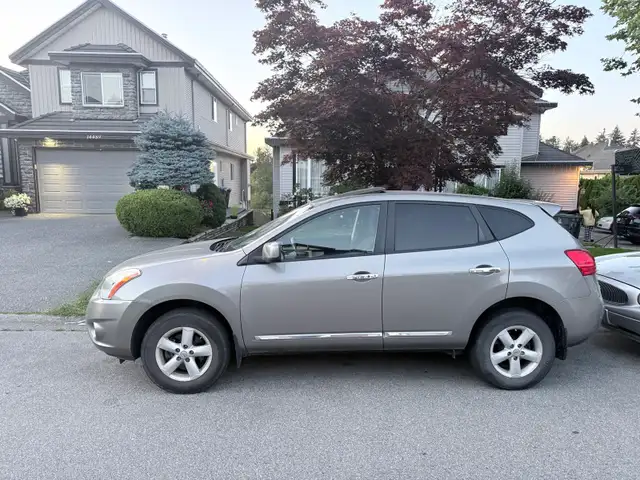 Nissan Rogue604128082259486721