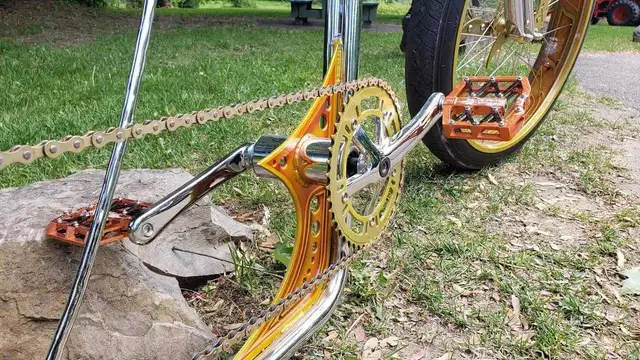 Custom one of a Kind collectable Chopper in Cruiser, Commuter & Hybrid in Laurentides - Image 9