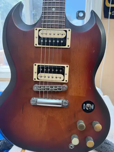 Gibson SGJ, View more