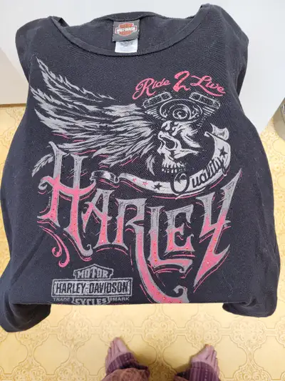 Lady’s Deadwood SD Harley Davidson Long Sleeved Black T-Shirt, View more