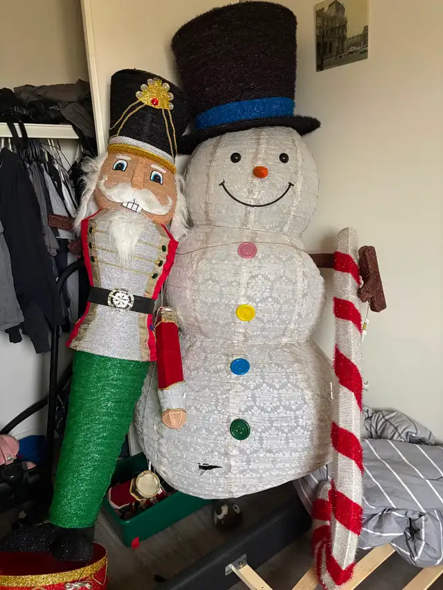 Outdoor Christmas decorations