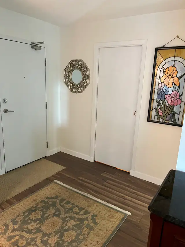 Yaletown Condo for Rent in Long Term Rentals in Vancouver - Image 3