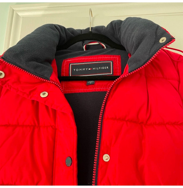 Women’s Tommy Hilfiger Winter Jacket Size S in Women's - Tops & Outerwear in Markham / York Region - Image 2