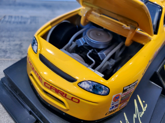 1:24 Diecast Revell Nascar 1997 Chevrolet Monte Carlo Sterling M in Arts & Collectibles in Kawartha Lakes - Image 9