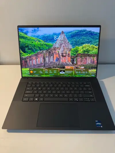 Dell Precision 5680 Flagship Mobile Workstation RTX 3500 Ada 12G, View more