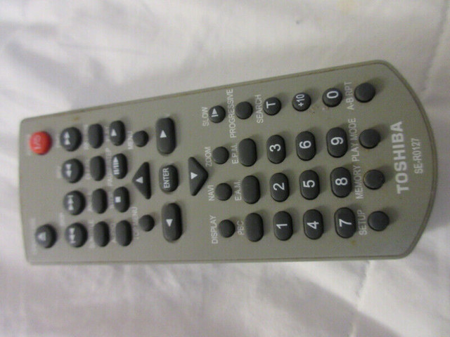 Toshiba SE-R0127 DVD or CT-90262 remotes in CDs, DVDs & Blu-ray in Timmins