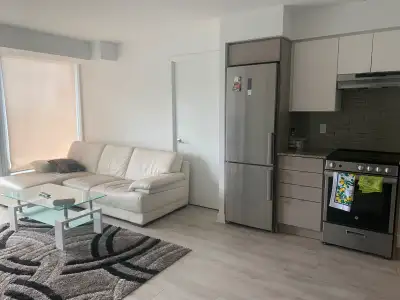 Airbnb room for rent. Private bath room