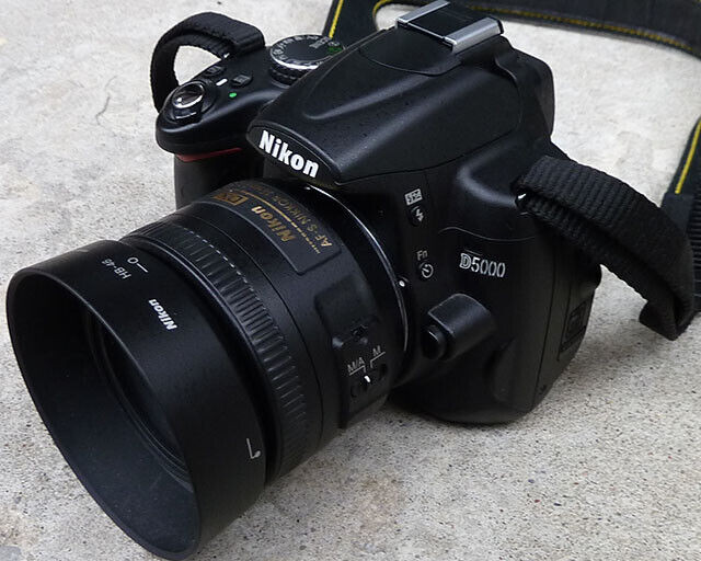 Nikon d5000 digital for sale  