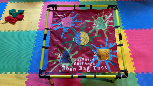 Bean Bag Toss Game in Toys & Games in Oshawa / Durham Region