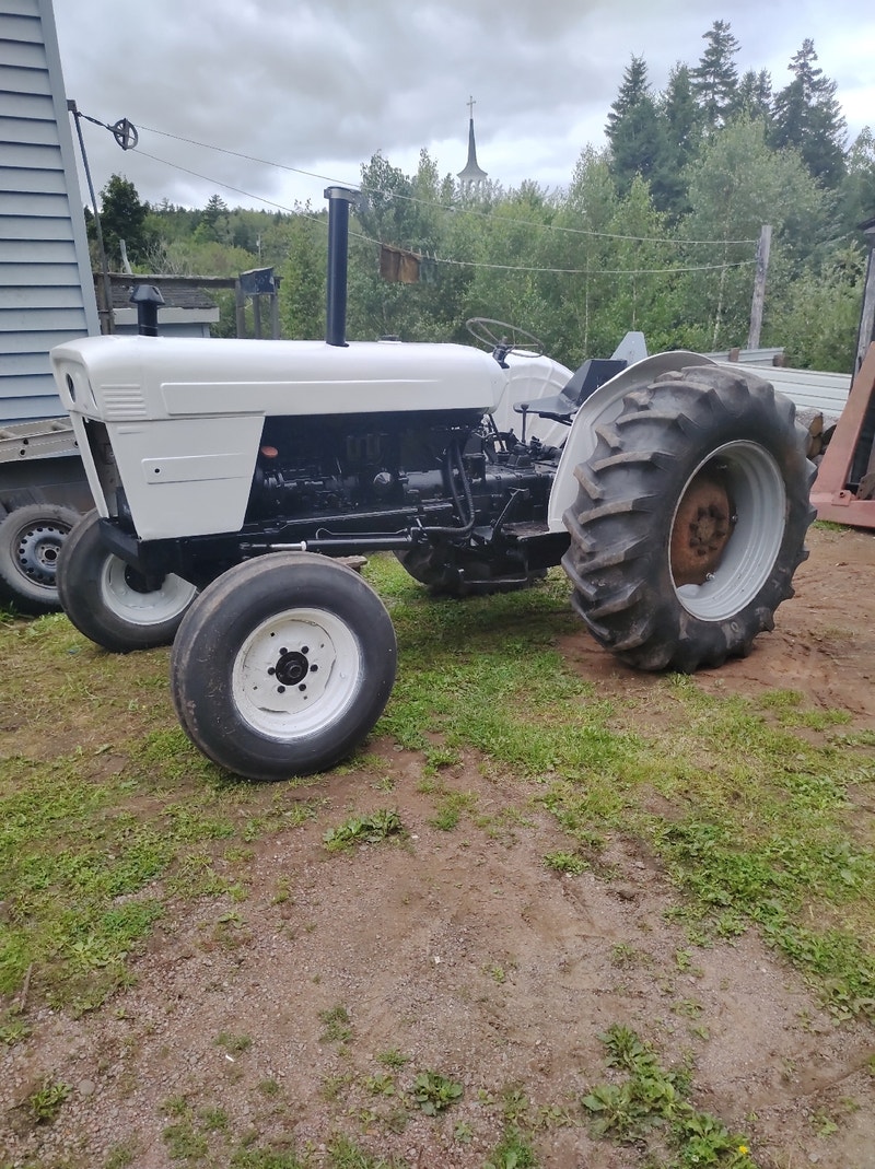 1976 Case/David Brown 990 Farming Equipment Moncton Kijiji