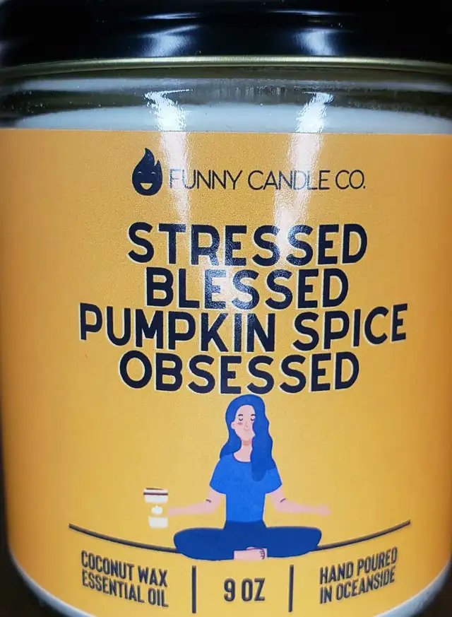 Coconut Wax Candles 9 oz in Other in Calgary - Image 2
