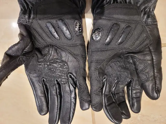 Motorcycle Street Bike Gloves .size XS in Other in Calgary - Image 6