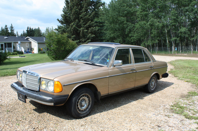 Beautiful 1984 Mercedes Benz Turbo Diesel in Cars & Trucks in Strathcona County - Image 3