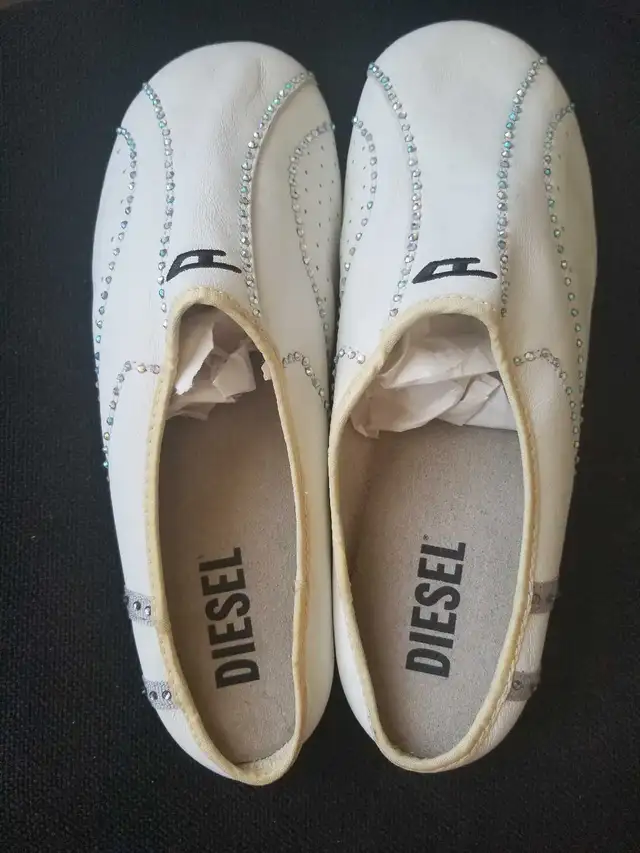 NEW!  Womens Leather Diesel Slides. Sandales pour Femmes.62864365628035121