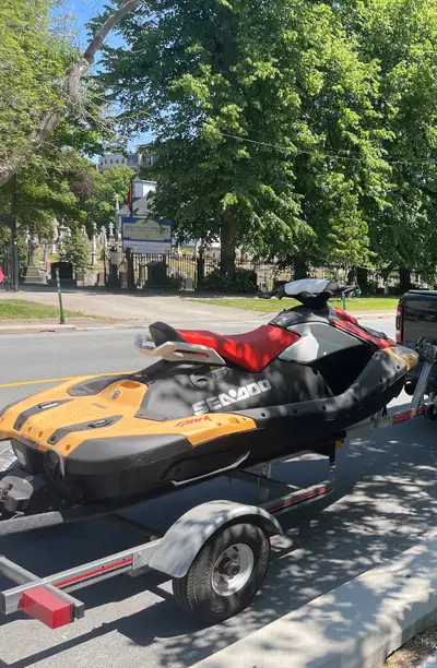 Sea doo (day or hr), View more