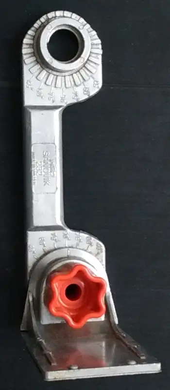 Adjustable Mitre Saw Guide plus Corner & Splicing Clamp Combo, View more