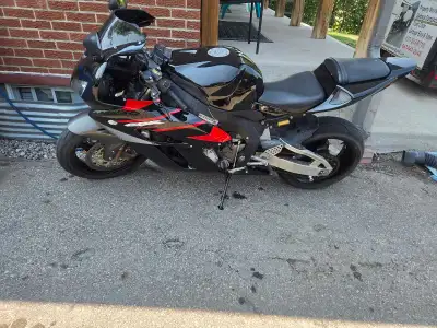 2004 Honda CBR 1000 rr special edition New rear tire put on last year and haven't rode this year Mat...