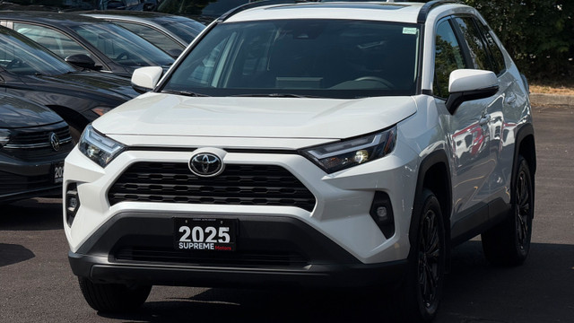 2025 Toyota RAV4 Hybrid XLE in Cars & Trucks in Oakville / Halton Region - Image 3