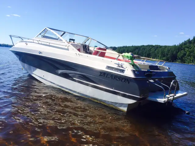 Nice looking and fast Sport Cruiser, 23 ft Cuddy - $9K in Powerboats & Motorboats in Petawawa - Image 3